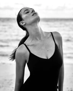 Anita: Perfect Suit Padded Schwarz Einteiler 7704 -Beach Style Verkauf AN 7704 2PerfectSuitPadded schwarz Einteiler Anita Figueroa Bademoden