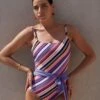 Cyell: Juicy Stripe Badeanzug F-Cup -Beach Style Verkauf CY Juicy Stripe Badeanzug