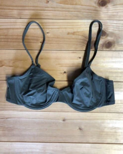 Princesse Tam Tam: Jade Oliv Top 523